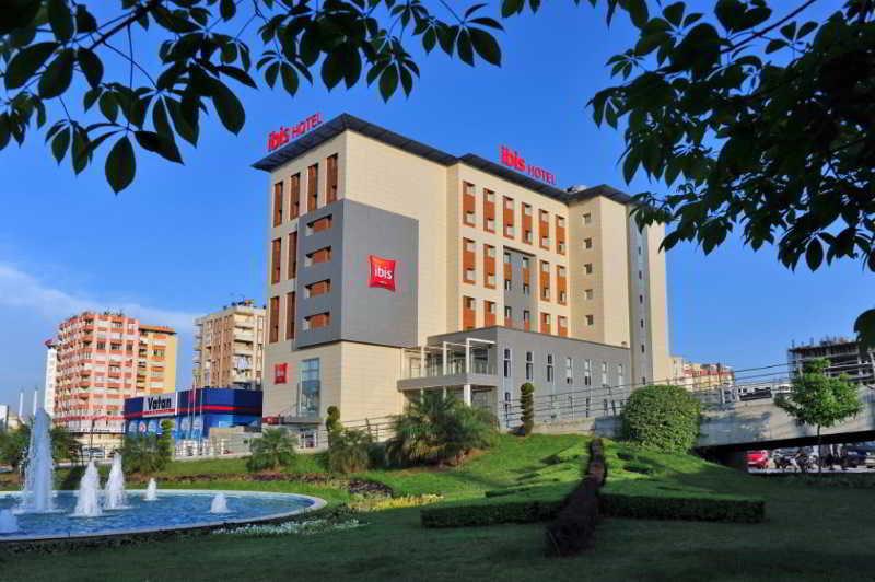 Hotel Ibis Adana Extérieur photo