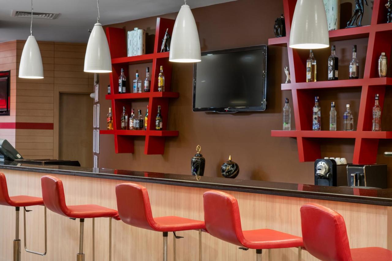 Hotel Ibis Adana Extérieur photo
