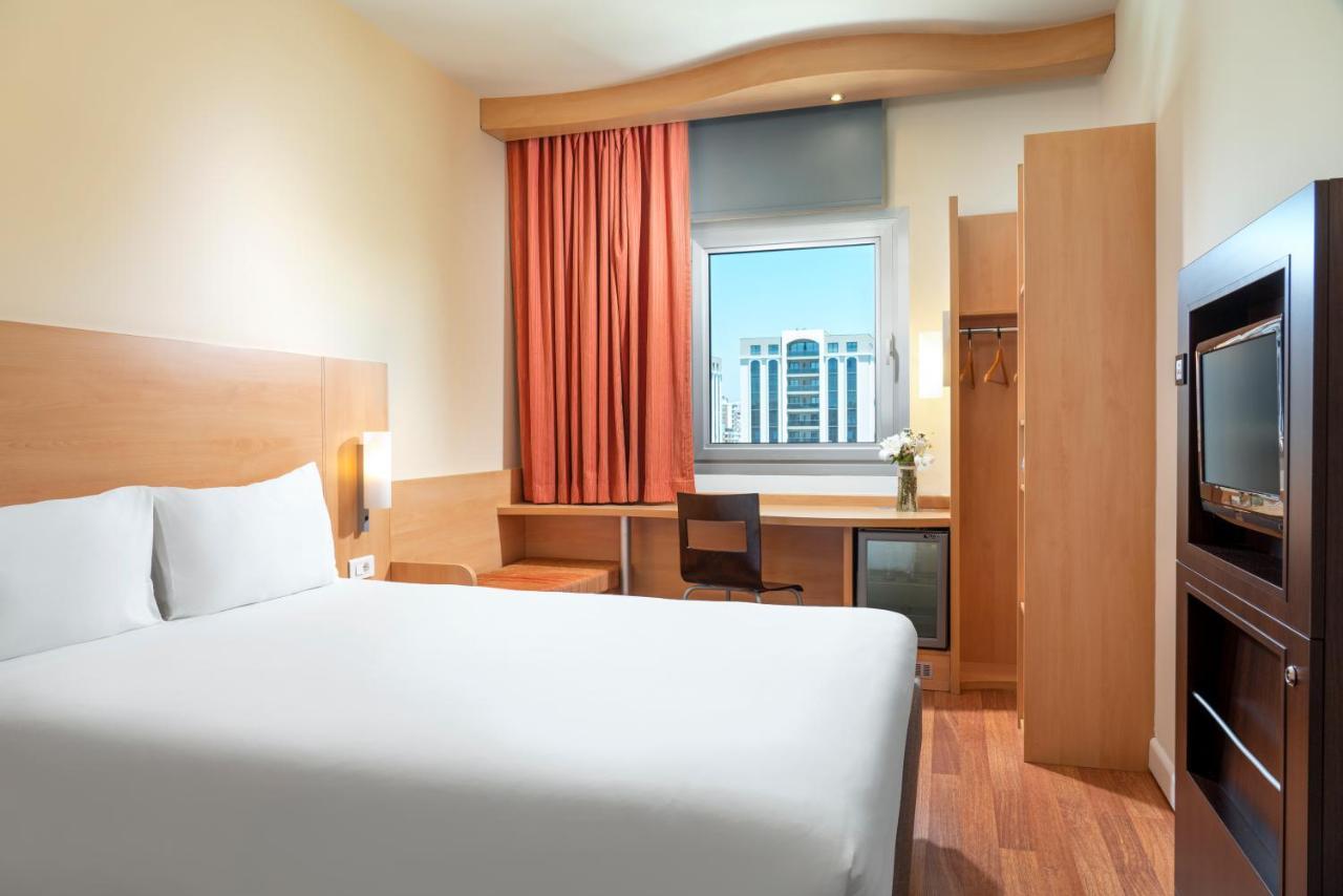 Hotel Ibis Adana Extérieur photo