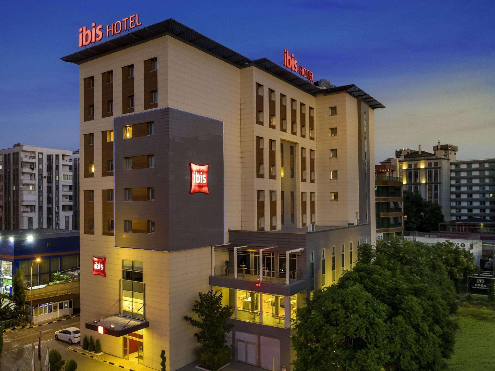 Hotel Ibis Adana Extérieur photo
