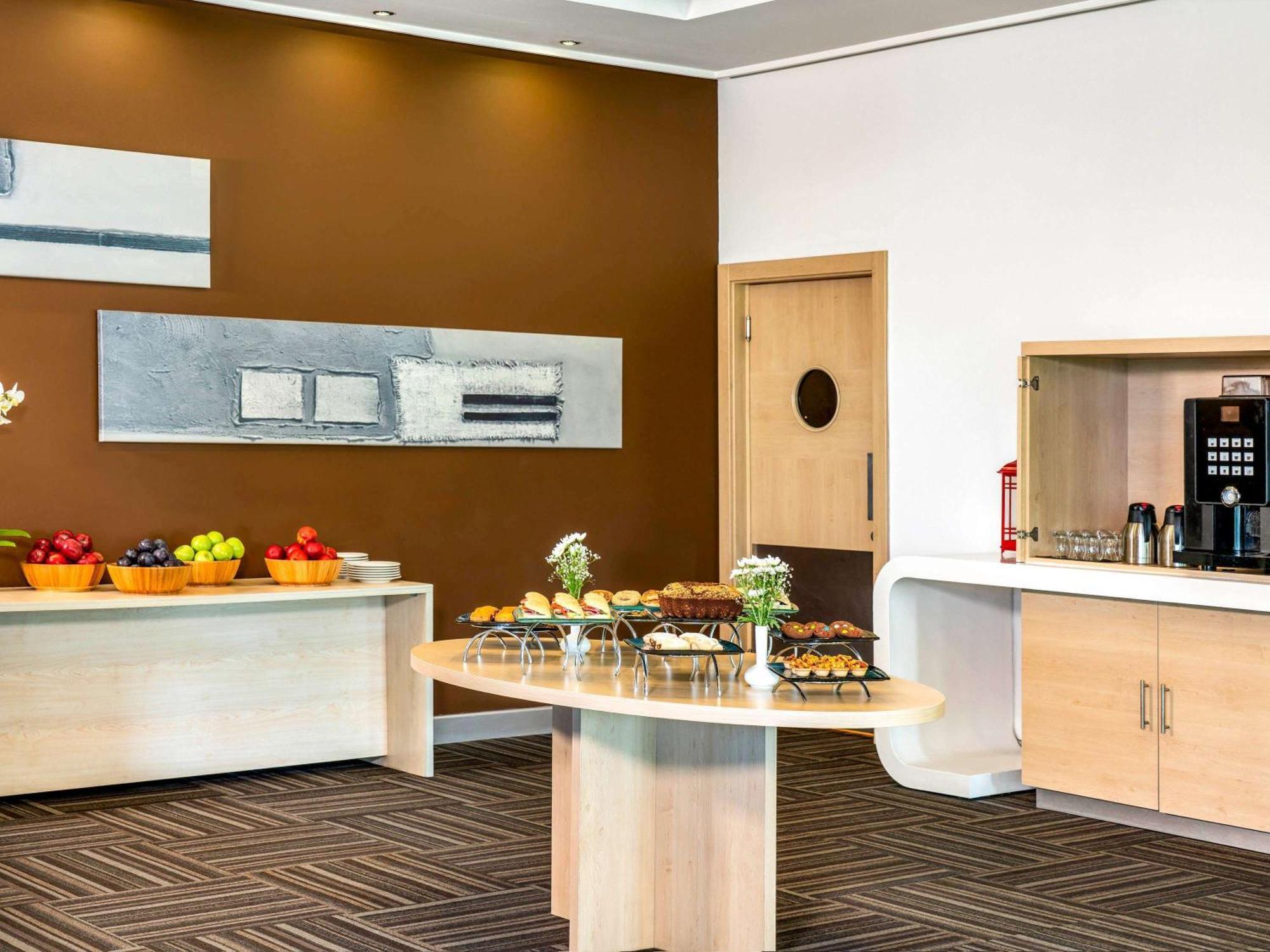 Hotel Ibis Adana Extérieur photo