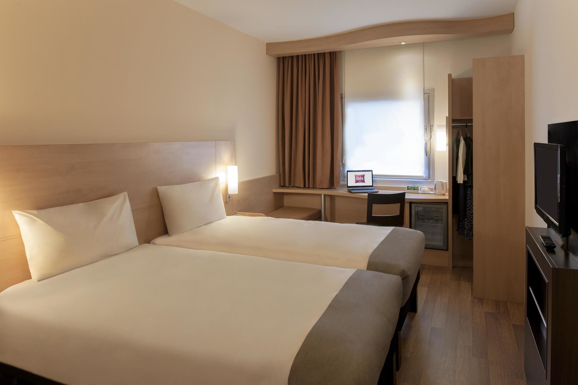 Hotel Ibis Adana Extérieur photo
